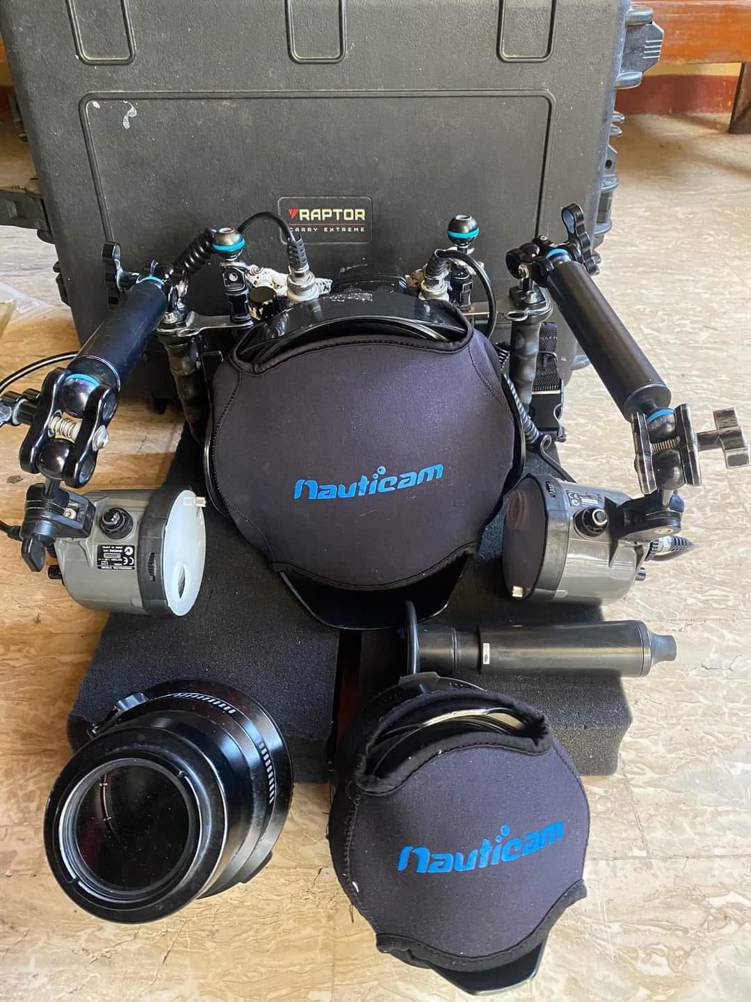 Camera Underwater Equipment